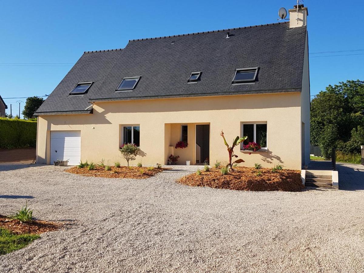 Gite Ty Rosanes Proche De La Mer Plouegat-Moysan Exterior photo